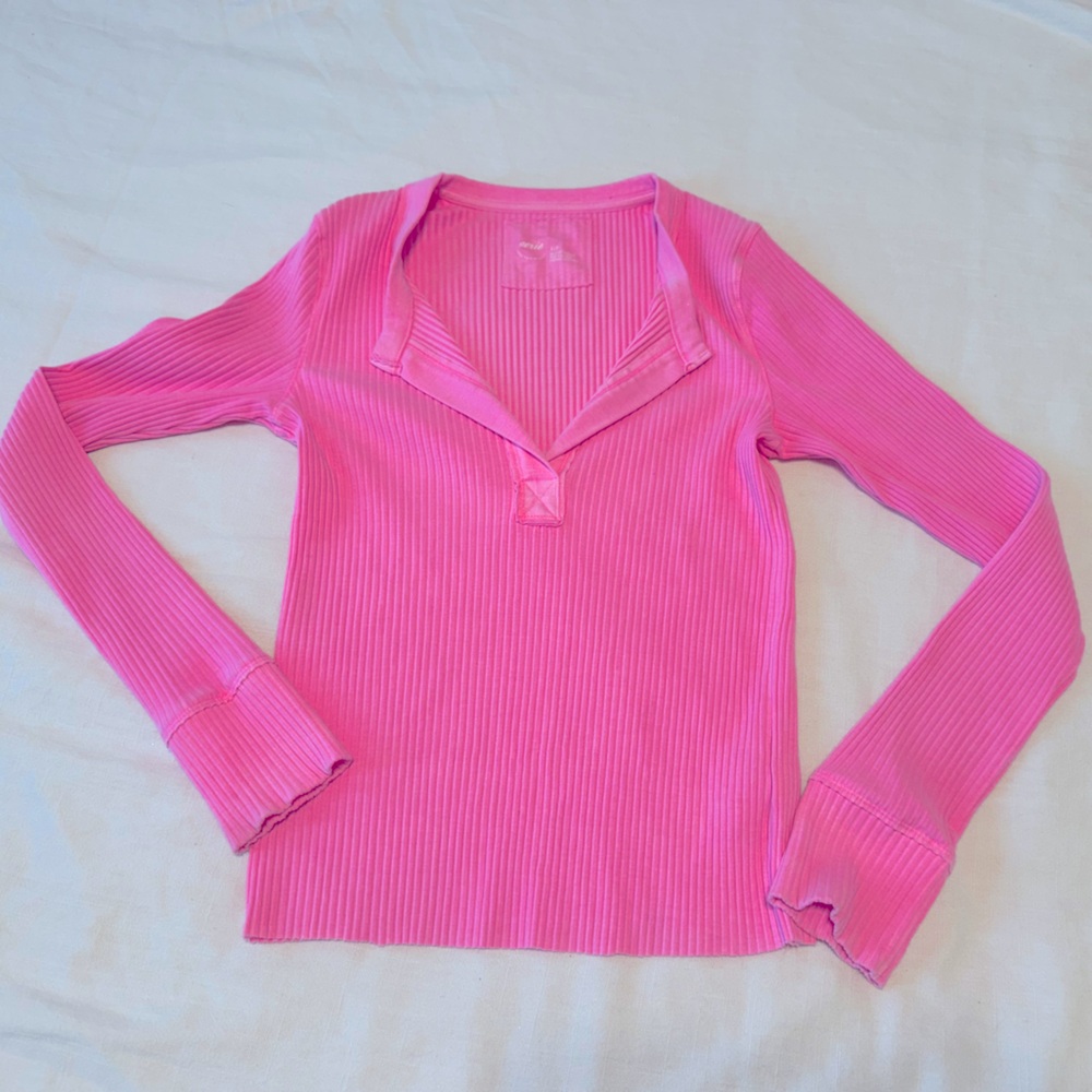Like-New Aerie Vibrant Pink Ribbed Top Womens Small
